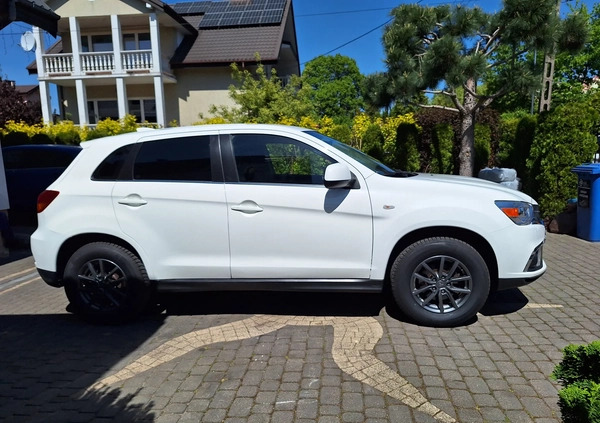 Mitsubishi ASX cena 63800 przebieg: 103000, rok produkcji 2018 z Miechów małe 436